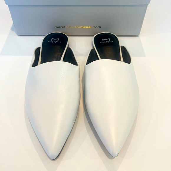 Marc Fisher mules/ flats - Picture 1 of 9